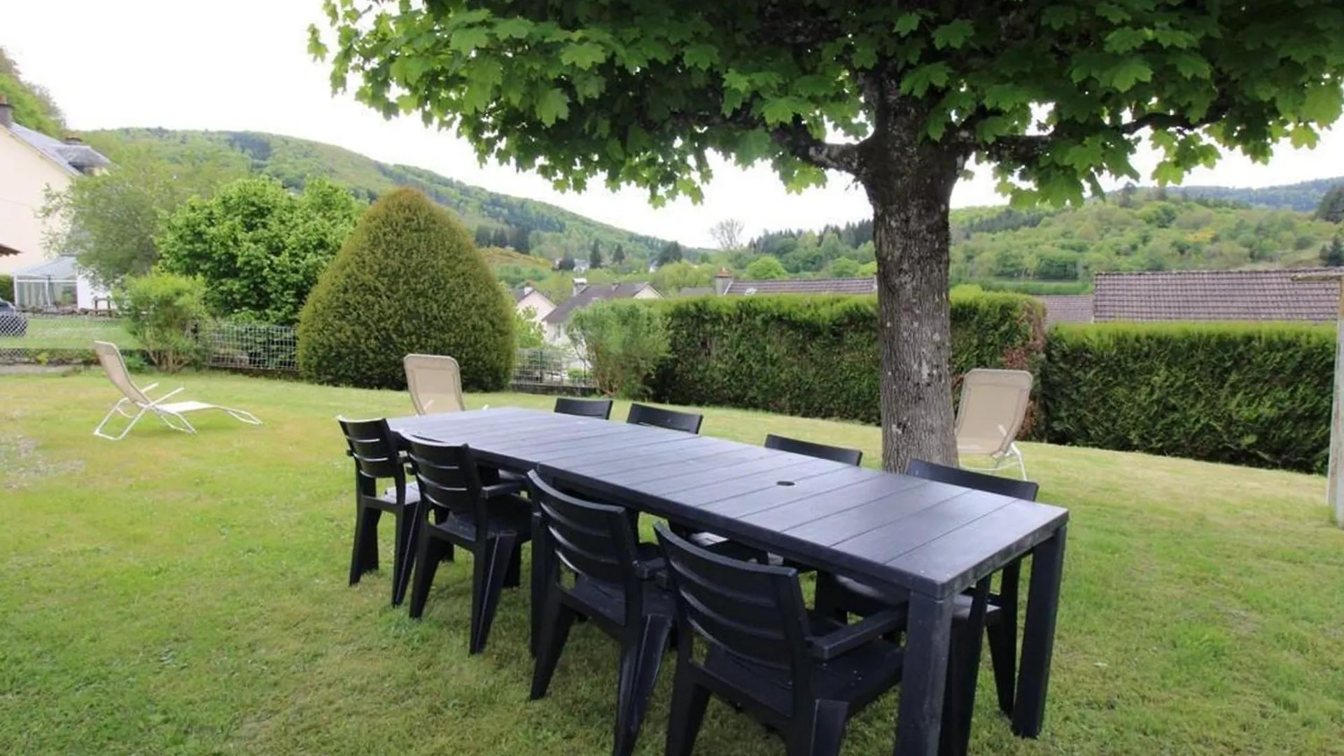 Maison Calme Au Coeur Des Volcans, Ideale Pour Randonnee Et Activites En Nature - Fr-1-742-550 Condat  0*, Condat (Cantal) France