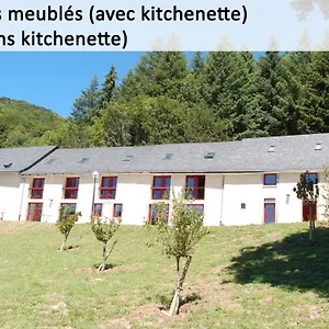 Appart hôtel Du Cantal - Meublés Avec Kitchenette Et Chambres Sans Kitchenette, Condat (Cantal)